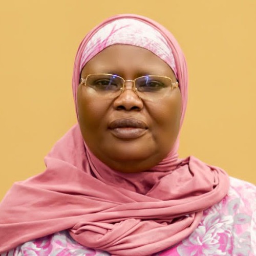 Mme Amina Niandou